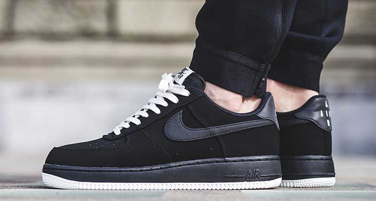 Nike Air Force 1 Low - Black - White - Suede 