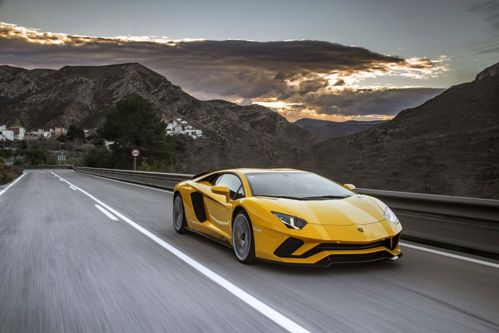 2017 Lamborghini Aventador S Coupé: Preservation of Perfection