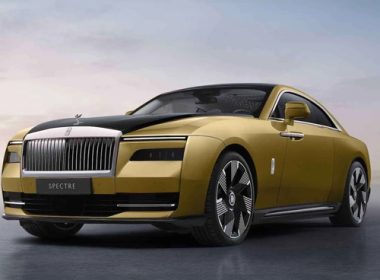 Rolls-Royce Unveils the Brand’s Fully-Electric Spectre: Transformative e-Mobility