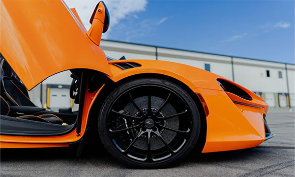 2025 Artura Spider