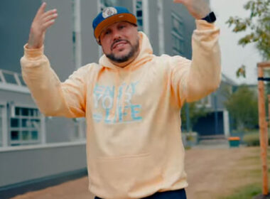 M-Dot & Confidence - Rollercoaster Video
