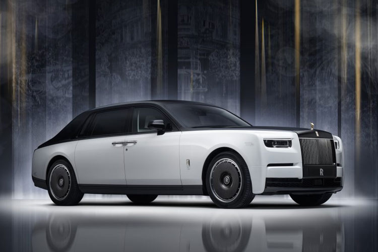 https://www.automotiverhythms.com/rolls-royce-debuts-phantom-centenary-private-collection-in-las-vegas/