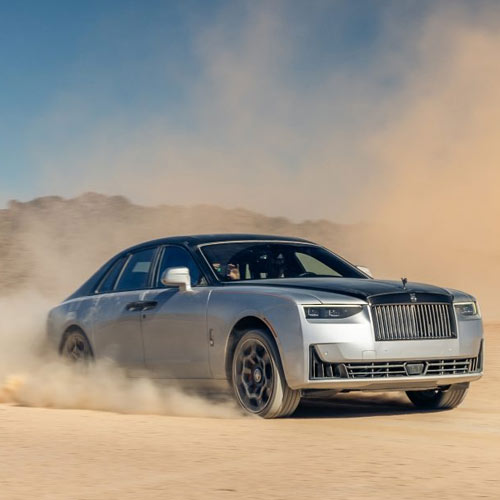 Rolls-Royce-Black-Badges-Challenge-Nevada’s-Desert-Storm