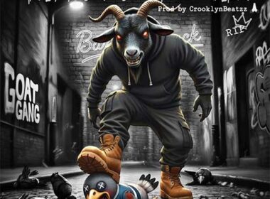 Cassidy delivers intense lyricism in “Diss 2 Eazy,” performing in a dark studio with a microphone as gritty Hip-Hop energy surrounds the scene